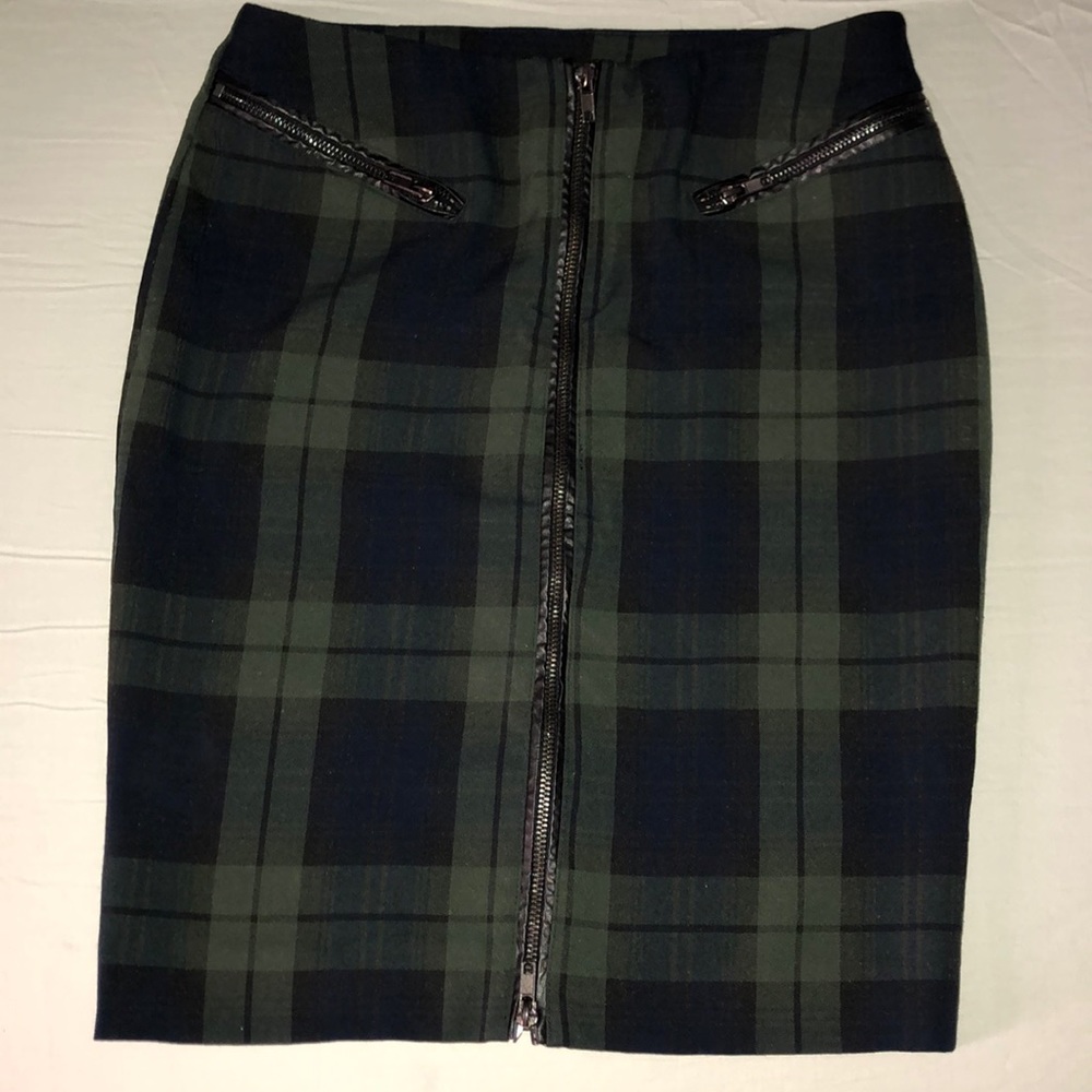Plaid front zip skirt